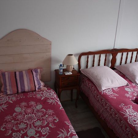 Bed and Breakfast Yec'Hed Mat Saint-Nicolas-du-Pélem Zewnętrze zdjęcie
